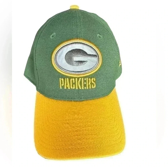 NFL Green Bay Packers New Era 39THIRTY Flex Fit Cap Hat Small/Medium - Picture 1 of 3